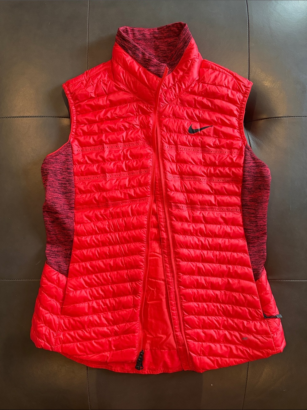 Nike Women's AeroLoft Combo Golf/Running Vest